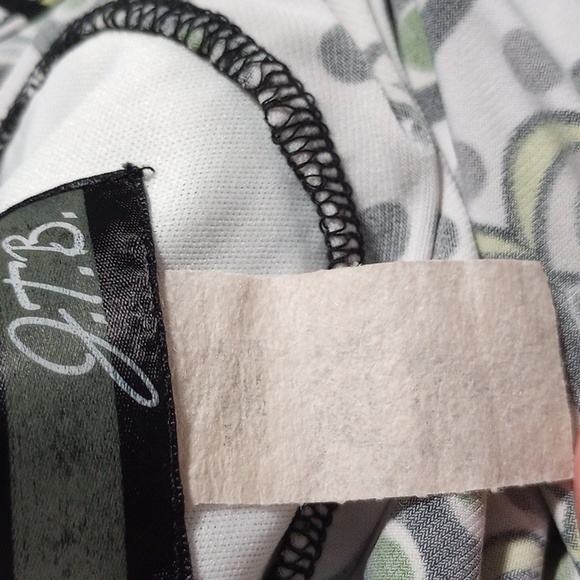 JTB Sleeveless Top - Picture 10 of 10